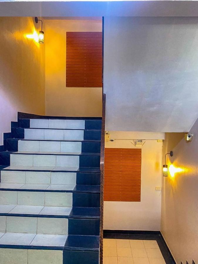 Tjr Boutique Hotel チエンマイ エクステリア 写真